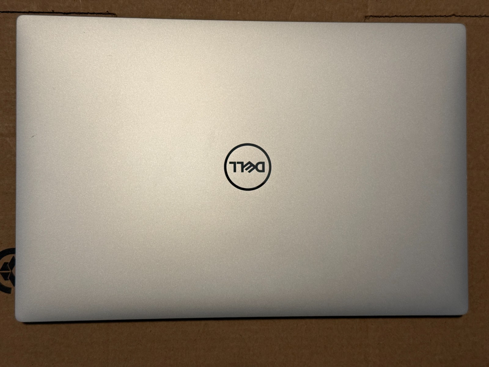 Dell XPS 16 9640 Laptop Ultra 9 185h CPU 64gb DDR5 1TB SSD 4060 GPU OLED 4k