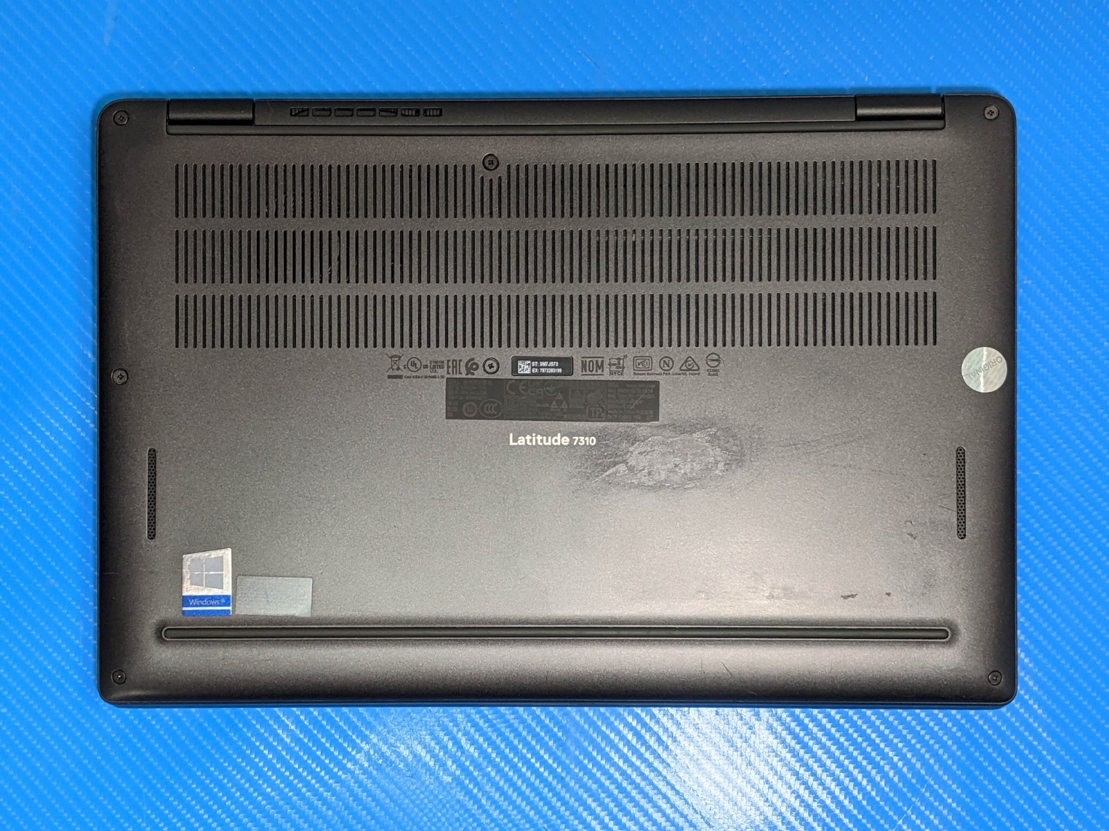 Dell Latitude 7310 13.3″FHD Intel i7-10610U 1.8GHz 16G 256GB SSD W11Pro +Charger