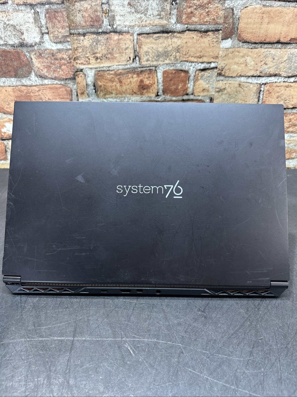 System 76 Gazelle 17 Tested LCD Screen w/ Chassis & Battery – No Motherboard