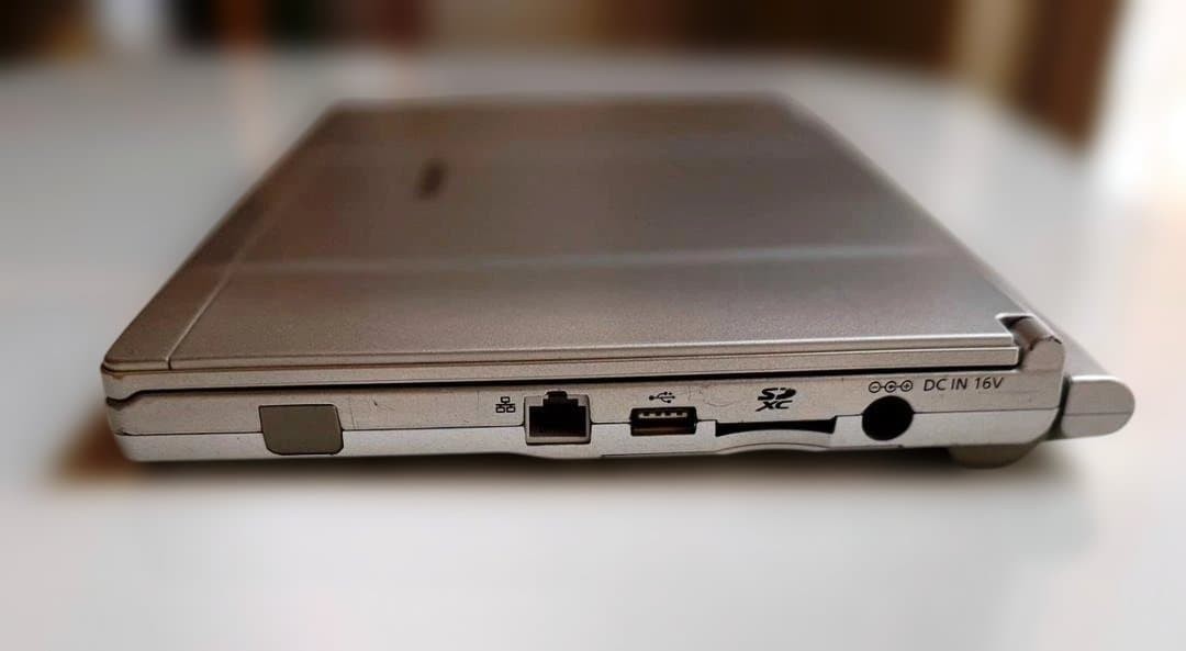 Panasonic Let’s Note CF-SX2 DVD Intel Core i5 4GB RAM Windows 10 Used From Japan
