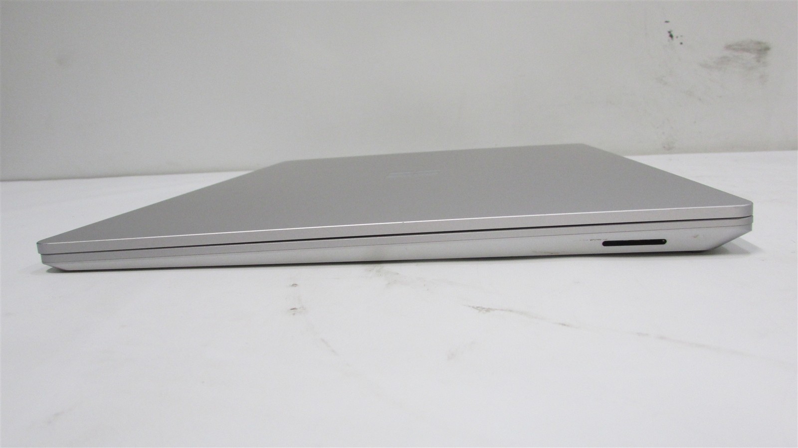 Microsoft Surface Laptop 4 1979 i7-1185G7 3.0GHz 16GB RAM 256GB 15″ Win 11 Pro