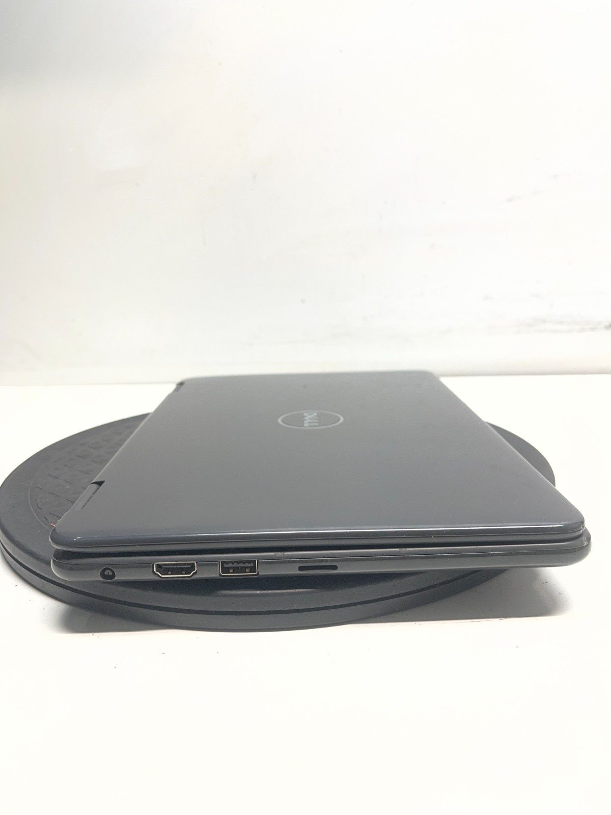 Dell Inspiron 11-3168 Intel Pentium N3710 1.60GHz 4GB NO HDD