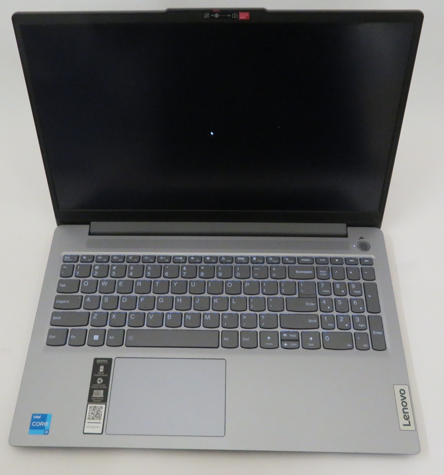 Lenovo IdeaPad Slim 3 15IRU8 i3 1305U 1.6GHz 8GB RAM 256GB Windows 11