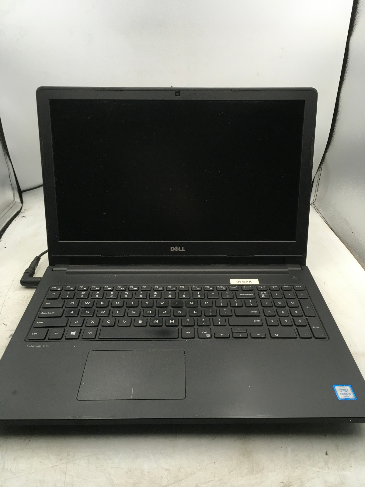 DELL LATITUDE 3570 – FOR PARTS/NO BOOT – INTEL i5-6200U – 4GB RAM – READ DESC-BB