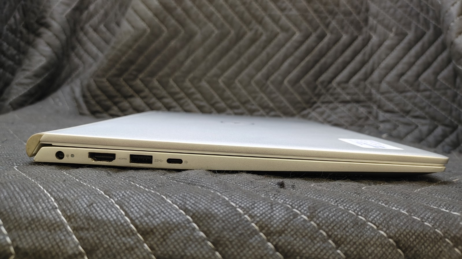 Dell Inspiron 5505 15.6″| Ryzen 5 4500U | 8GB RAM | NO OS/CHRGR/HDD | READ DESC