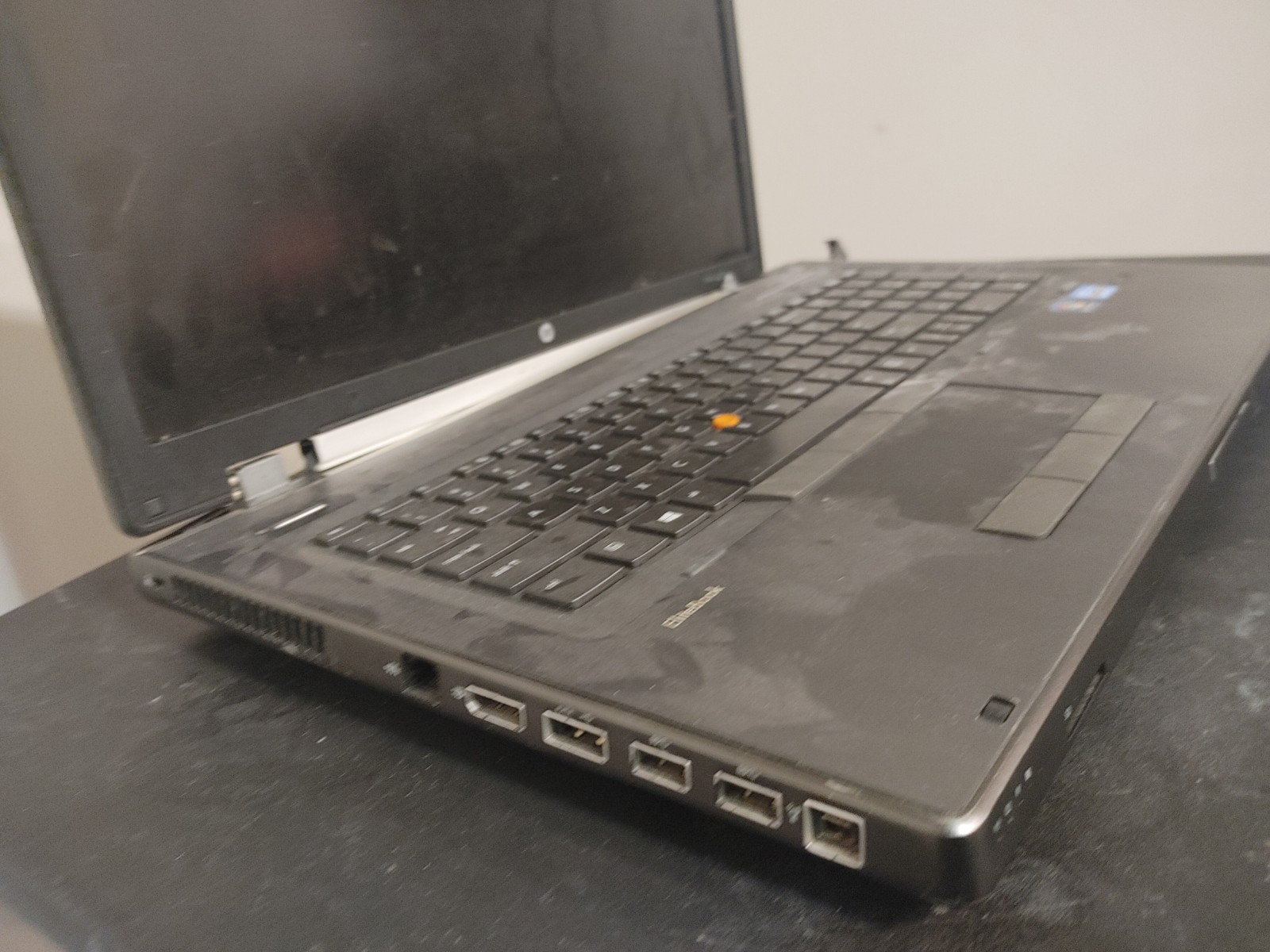 HP Elite book 8770