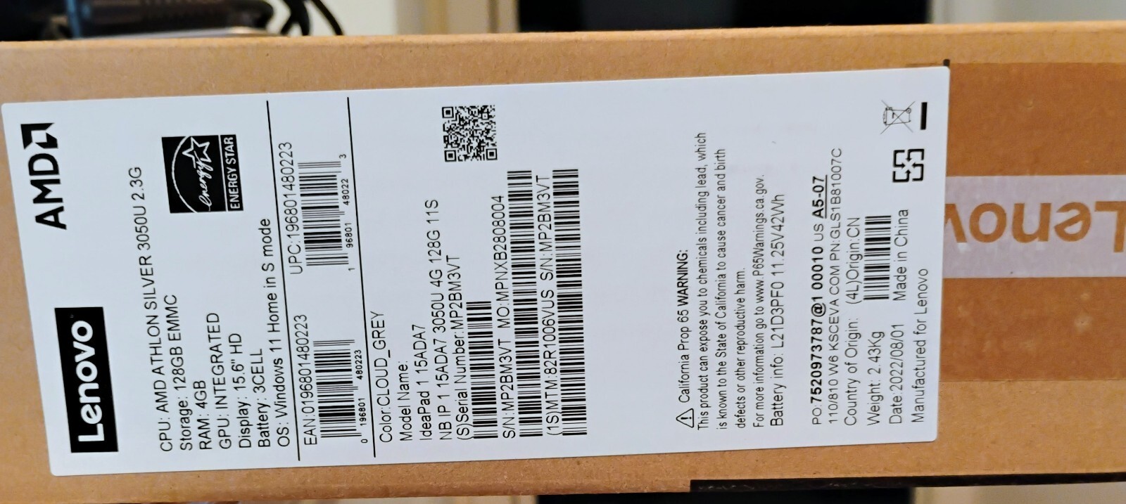 LENOVO laptop used just a couple of times; 128GB