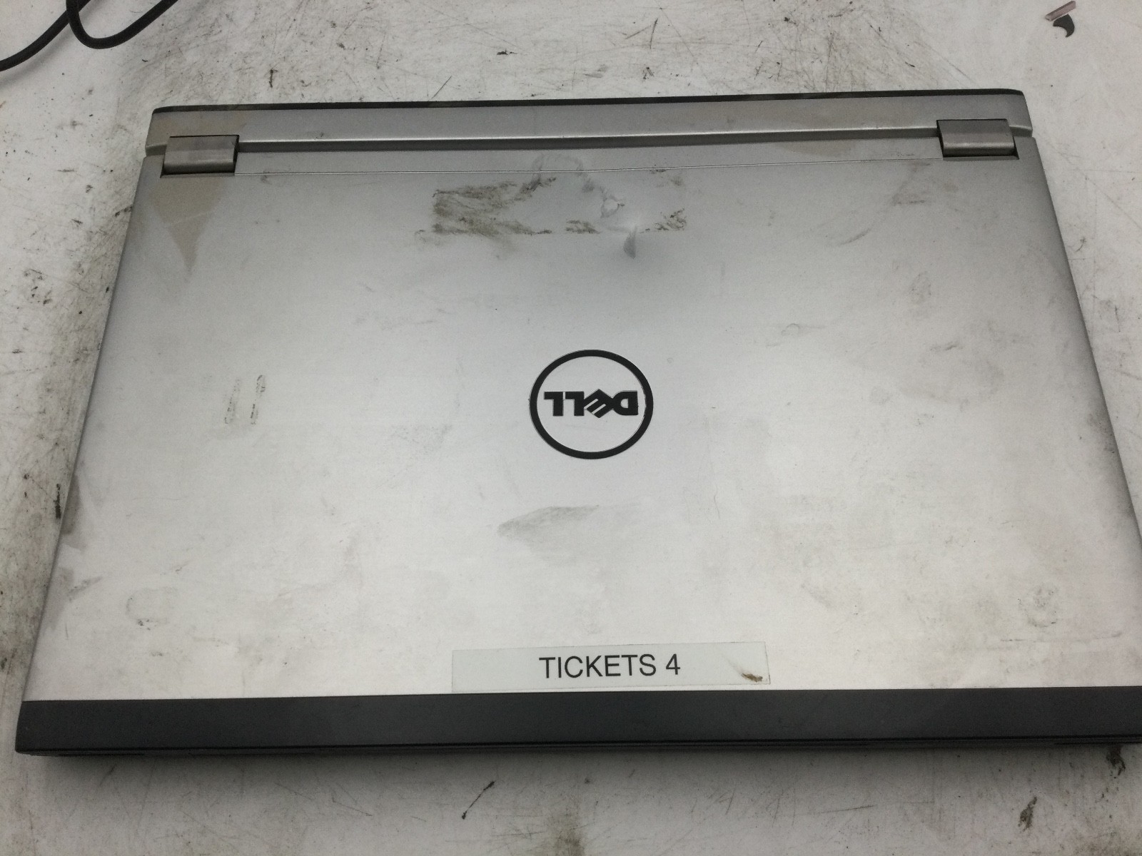 DELL LATITUDE 3330 – FOR PARTS/BAD LCD – INTEL I3 – 4GB RAM – READ DESC – BB!!