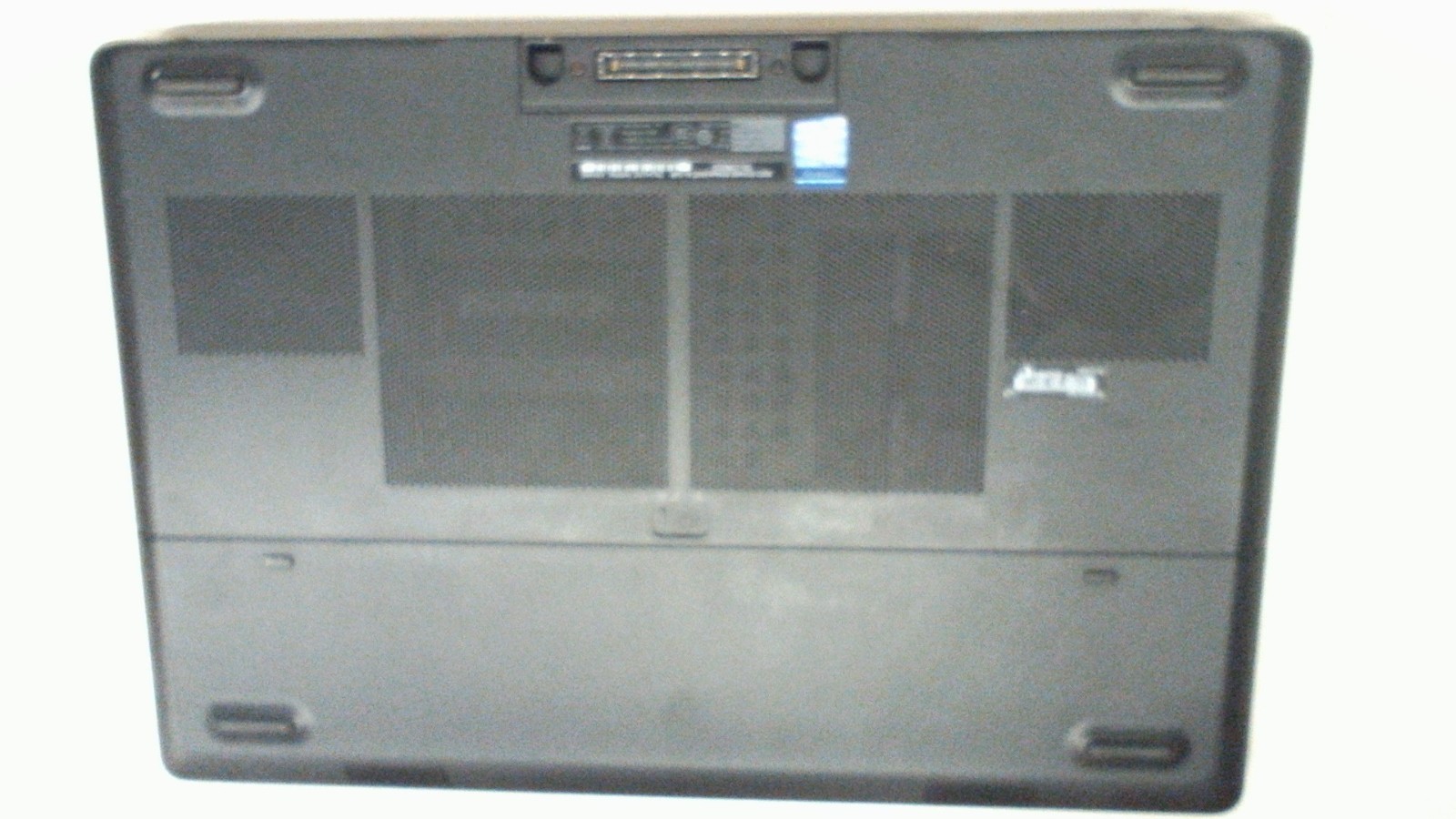 Dell Precision 7720 17.3″ Xeon E-1505M v6 (256+512GB, 32GB RAM)