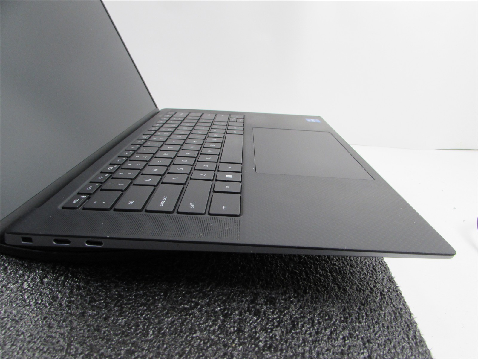 DELL PRECISION 5570 I7-12800H 1TB 32GB RAM NVIDIA RTX A1000 WIN 11 PRO NO BATT