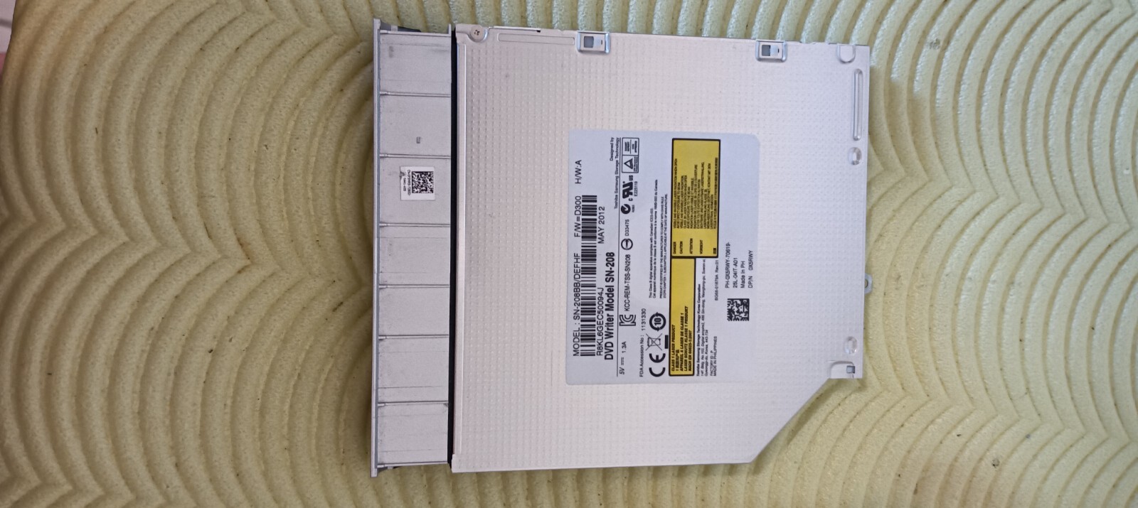 DELL INSPIRON 5520 Burner