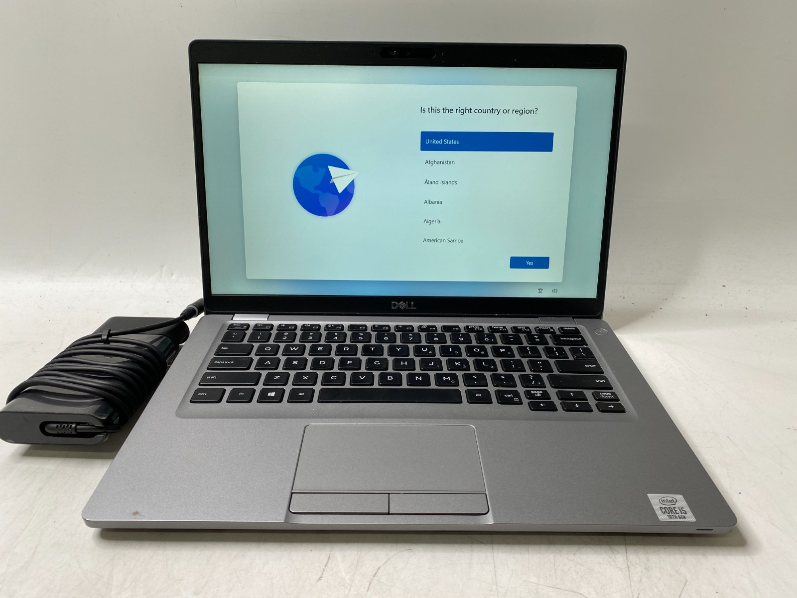 Dell Latitude 5410 14″ Touchscreen i5-10310U 16GB DDR4 500GB SSD Win11H w/AC