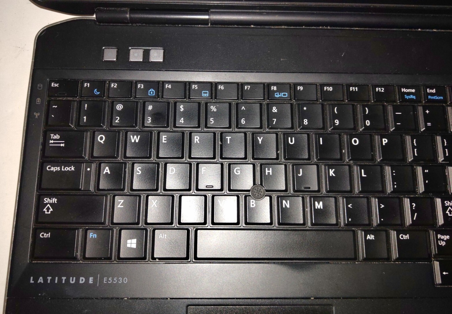 Dell Latitude E5530 Intel i3-3110M 2.40Ghz 8GB Ram 500GB HDD No Charger No OS