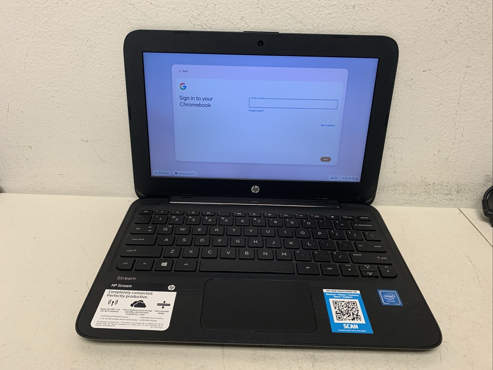 HP Stream 11 Pro Laptop Intel Celeron N4000 4GB RAM 32 GB SSD Cromeois Flex