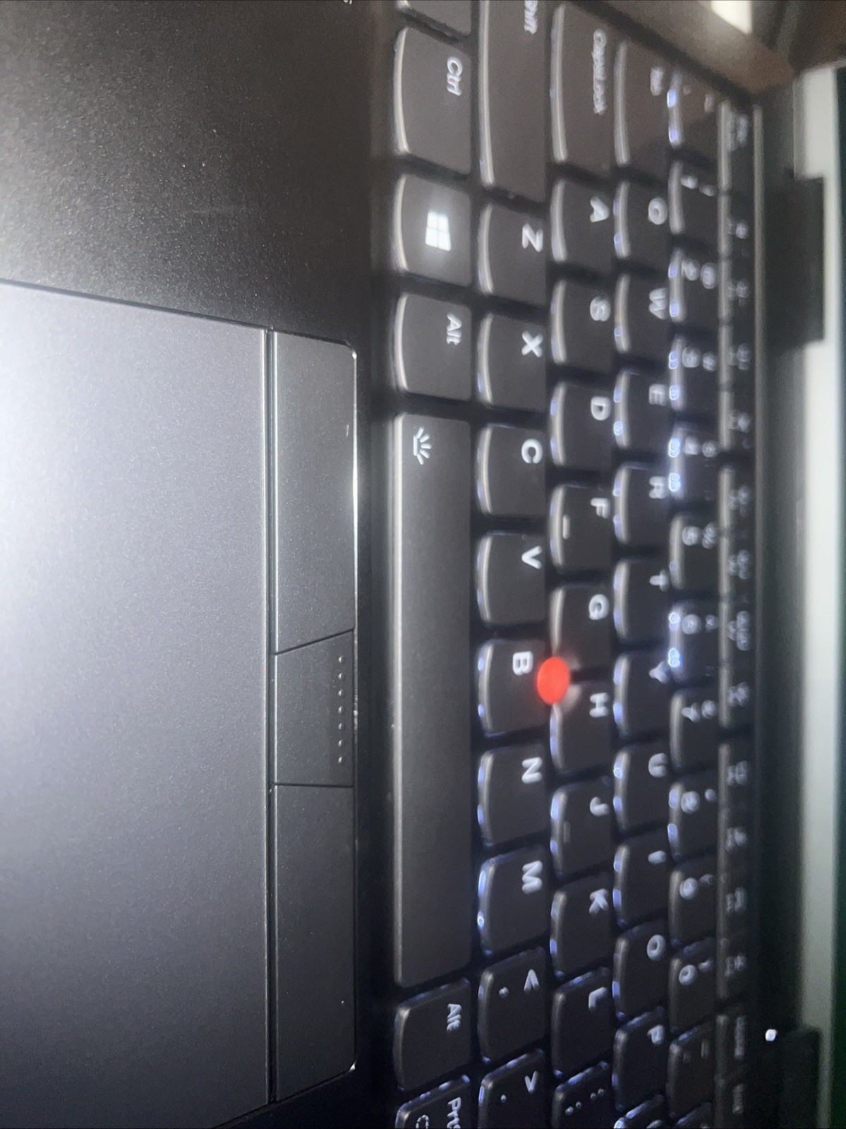 Lenovo ThinkPad X1 Yoga (Gen 6) 14 inch (256GB, Intel Core i7 11th Gen, @ 3.0GHz