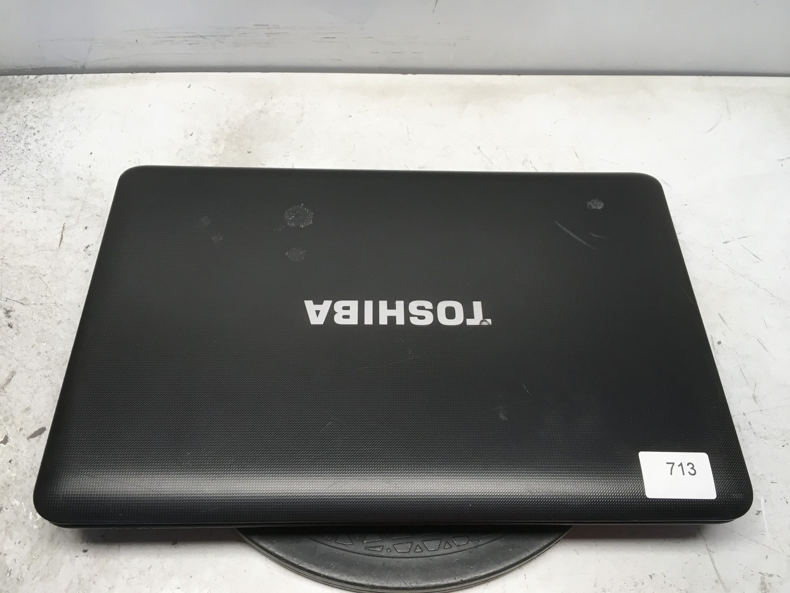 Toshiba Satellite C655-S5314 Intel Pentium B950 2.1GHz 3 GB NO HDD No Batt