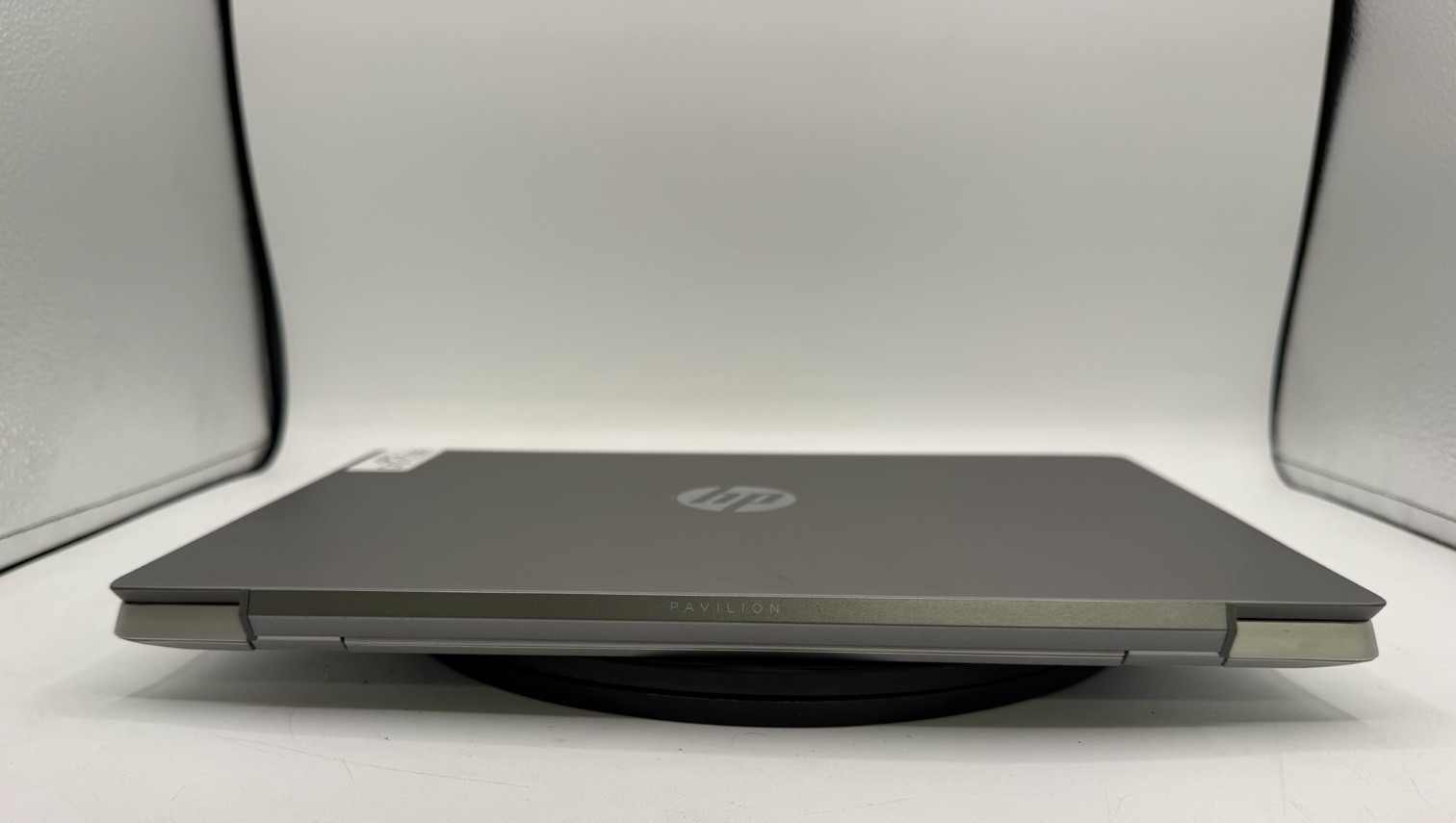 HP Pavilion14-ce3064st-i5-1035G1@1.00GHz 8GB DDR4 Ram 256GB NVME SSD W11P (1236)