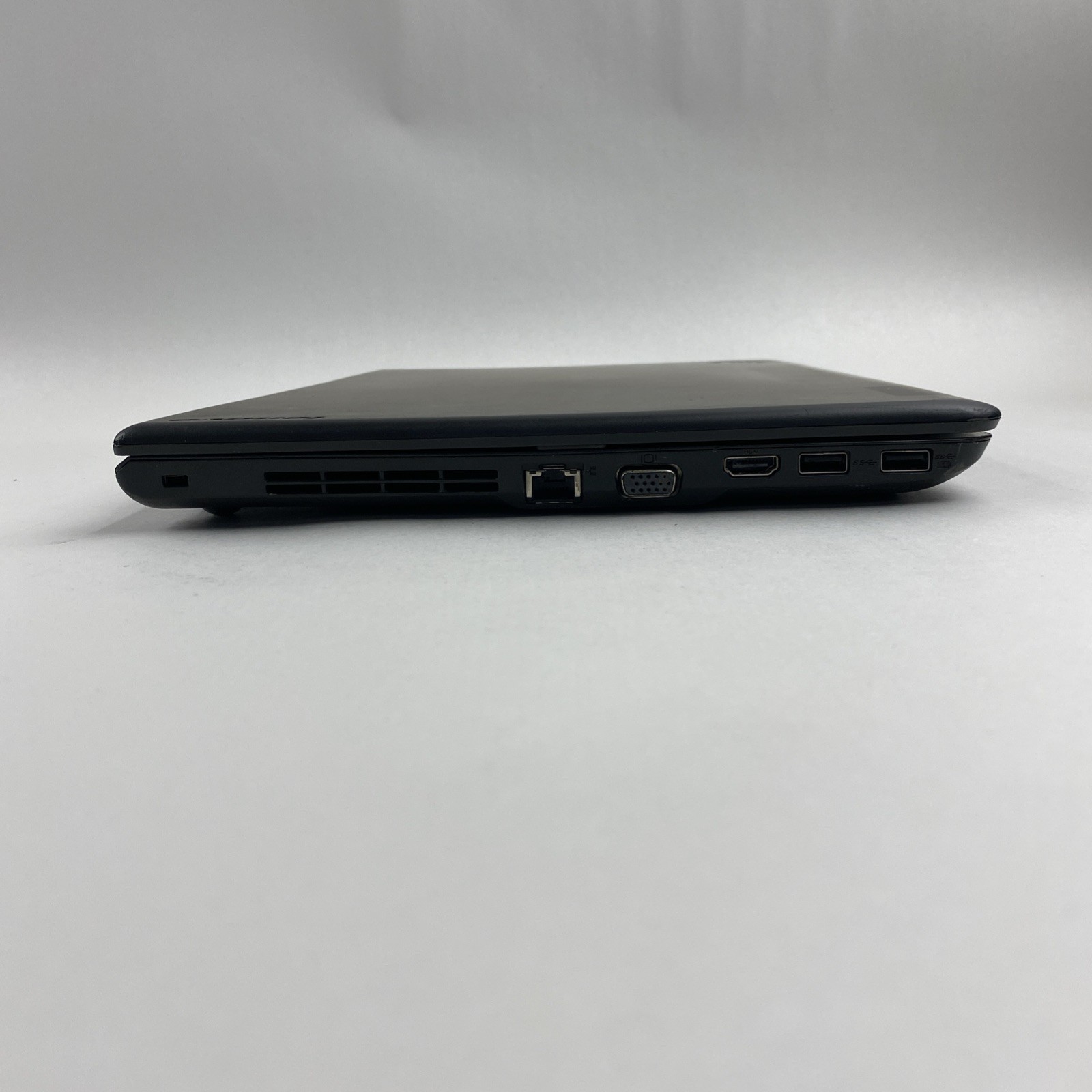 Lenovo ThinkPad E550 Intel Core i3-4005U 1.70GHz 4GB RAM 15.6″ No Battery/HDD/OS