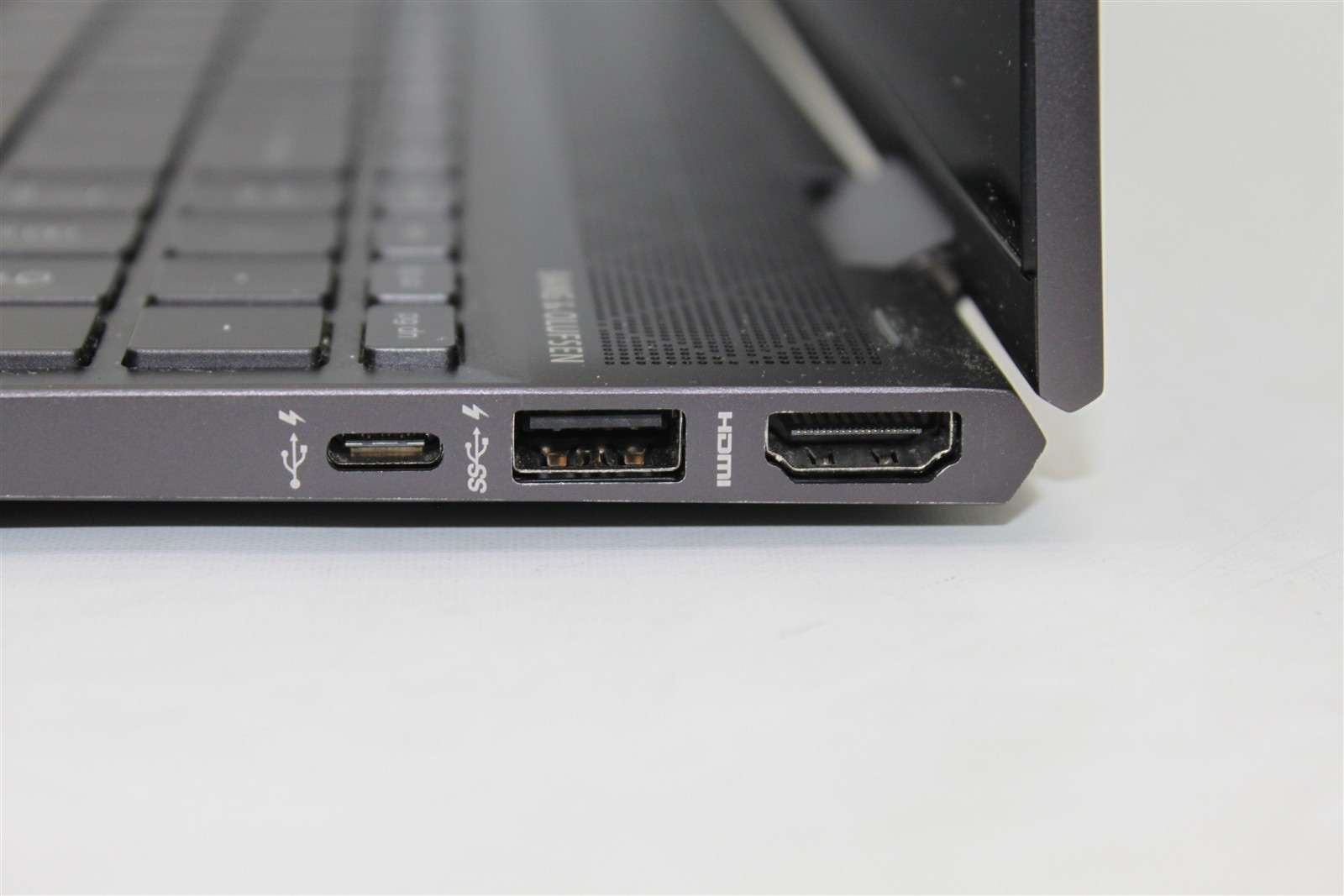 HP ENVY X360 15-CP0053CL AMD Ryzen 5 2500U 16GB DDR4 RAM 256GB SSD Win 11 Home