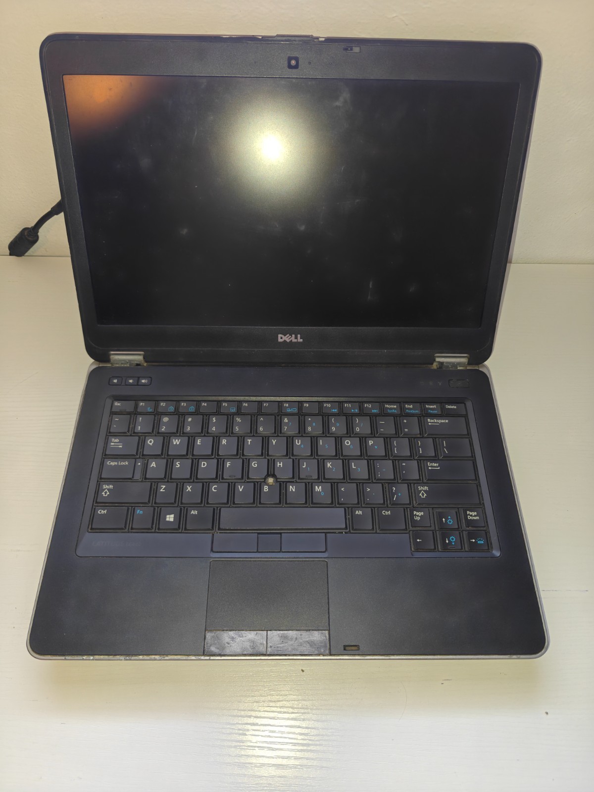 Dell Latitude E6440 i5-4310 8GB Dual Channel DDR3L AMD Radeon HD 8690M Graphics