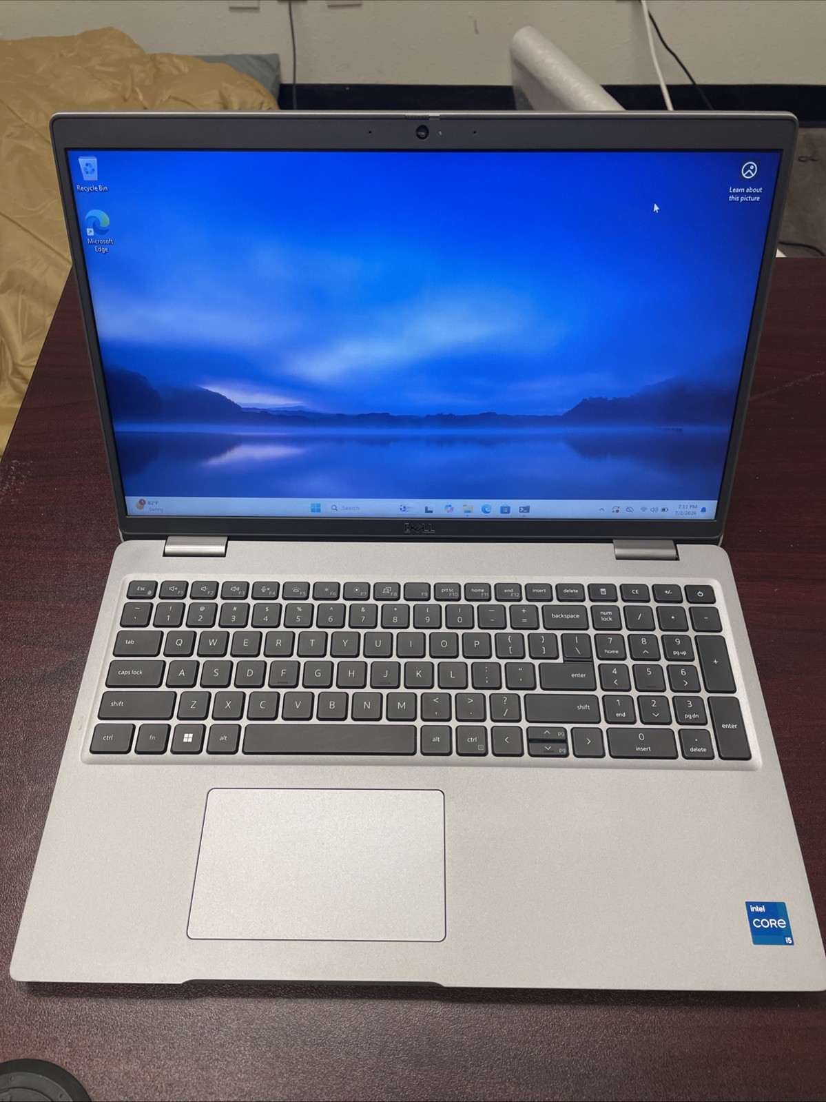 Dell Latitude 5520 15.6” HD i5-1135G7 16GB 256GB SSD Win11 Pro OEM Charger