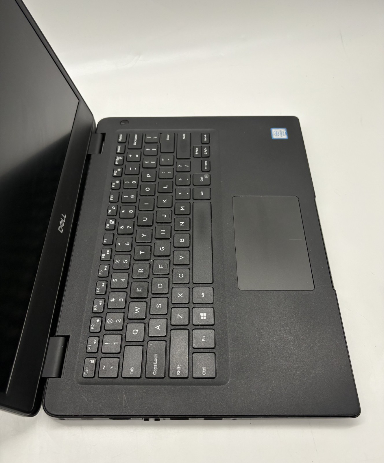 Dell Latitude 3400 14″ i5-8265U 8GB RAM 256GB M.2 SSD Windows 11 Pro 31% Battery