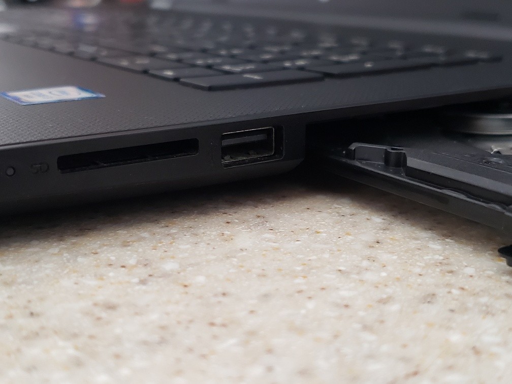 HP NOTEBOOK 17-BS037CL INTEL CORE i3-6006U 2.00GHZ 256GB SSD 8GB RAM WIN 11