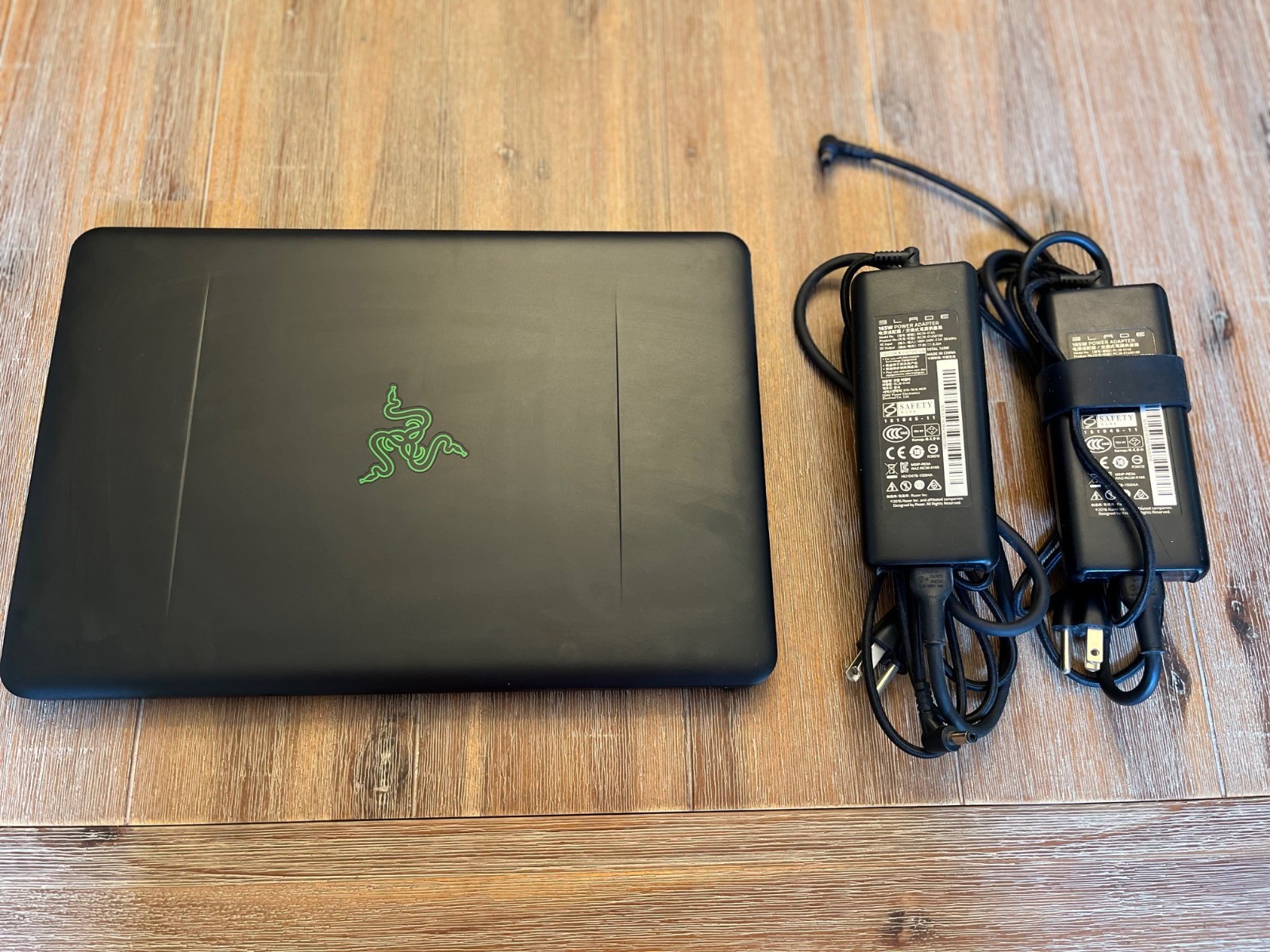 Razer Blade 14-inch Intel 6700HQ Gaming Laptop (2016 Model) – 1TB SSD