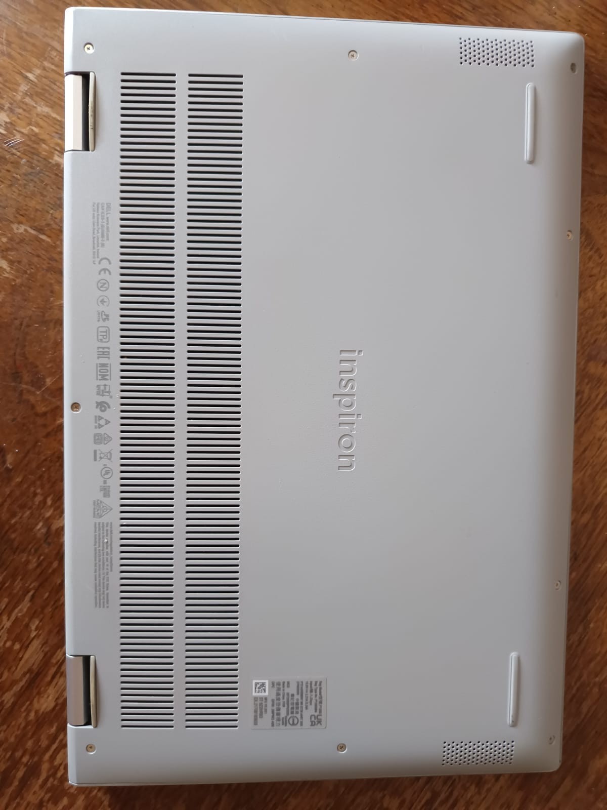 Dell Inspiron 5406 2-in-1, i3-1115G4 @ 3.00GHz , 16Gb RAM, 256Gb NVMe Disk