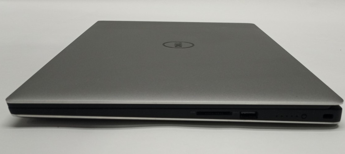 Dell Precision 5520 15.6″ i7-7820H@2.90GHz 8GB/512GB NVMe Win11P NVIDIA MC429!