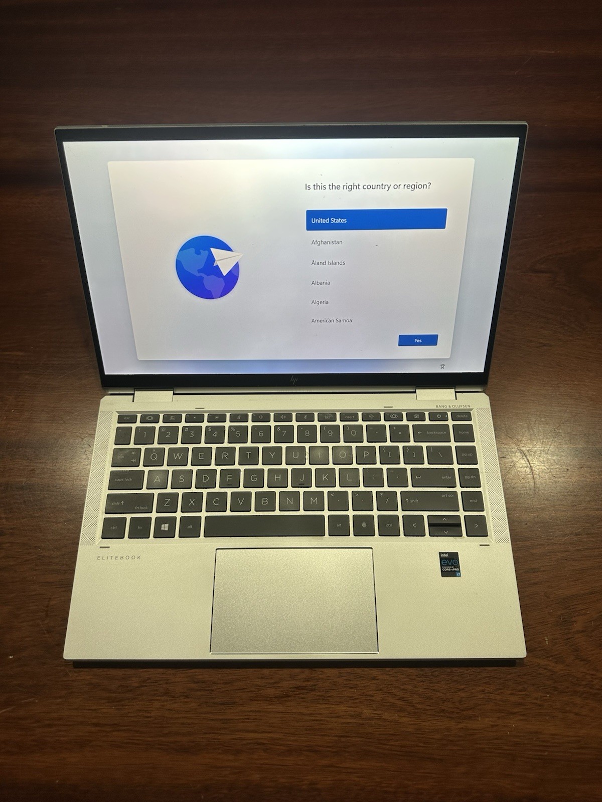 HP EliteBook X360 1040 G7 Touchscreen Laptop I7-1185G7, 16GB RAM, 256GB SSD, W11