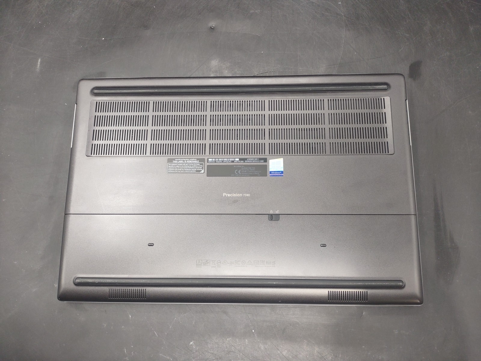 Dell Precision 7740 i9 9980HK @ 2.40GHz 32GB RAM 512GB SSD Win 11 Pro