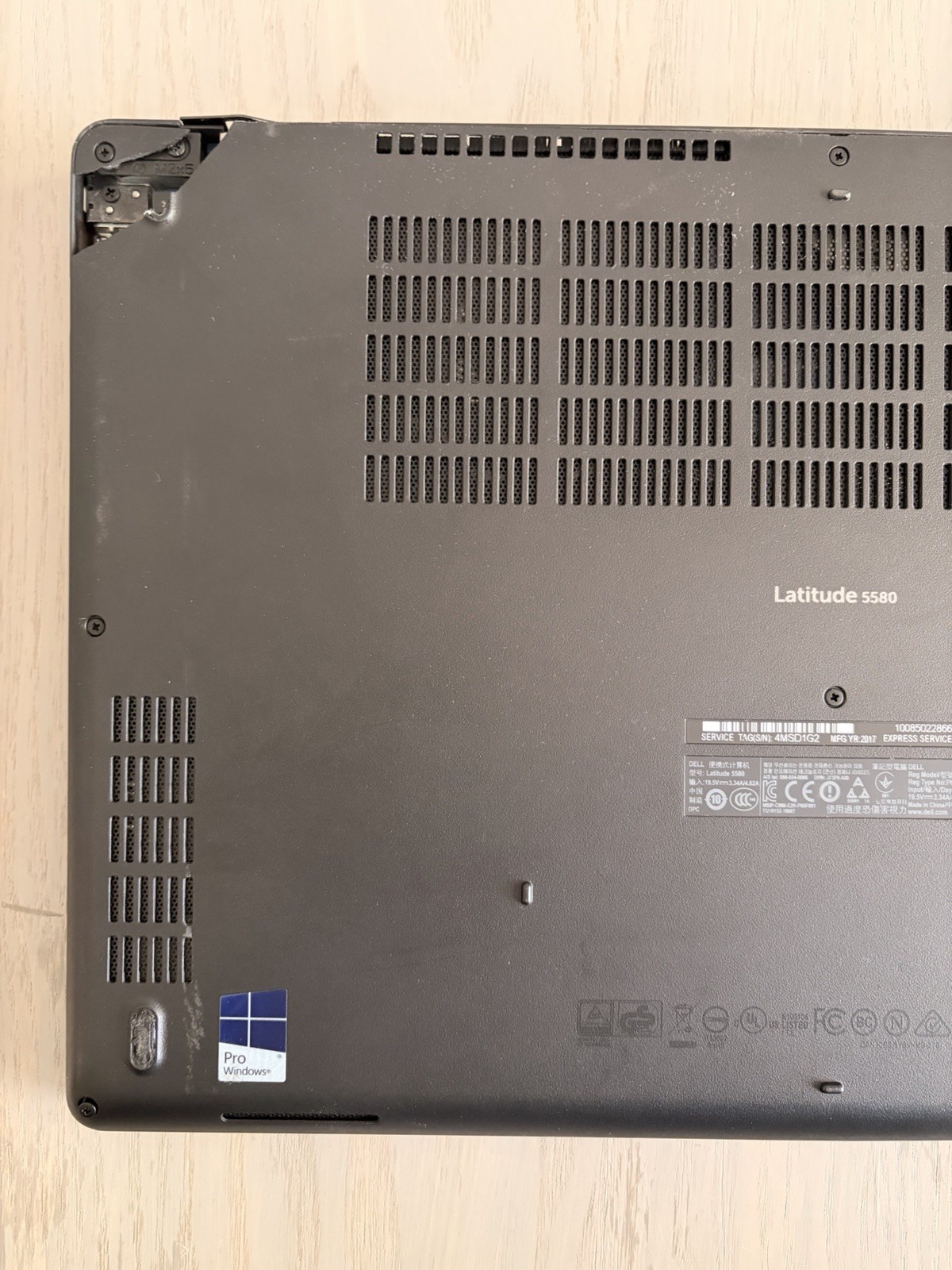 Dell Latitude 5580 HD 15.6” Laptop Intel i7-7600U 8GB 500GB HHD NVIDIA 930MX V11