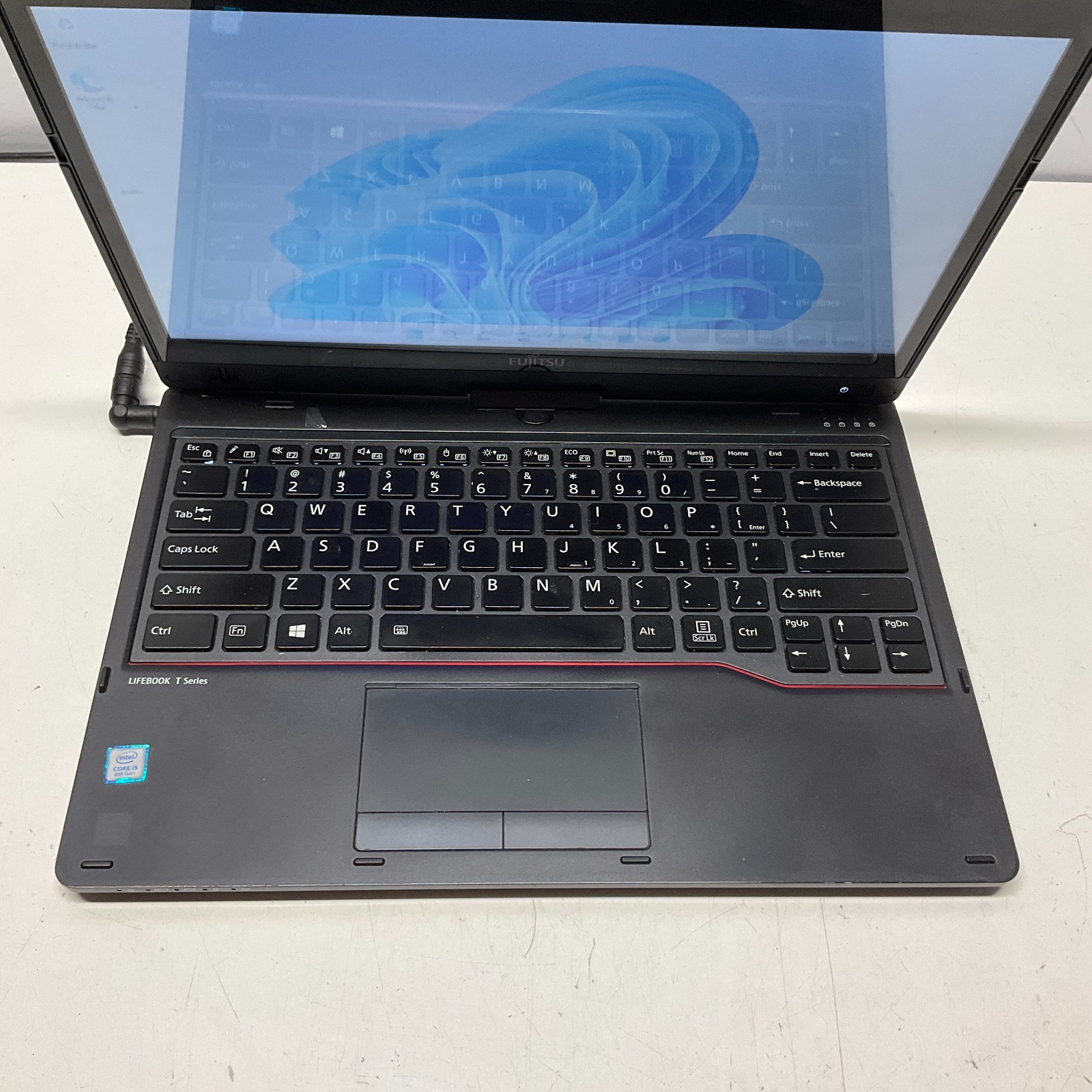 Fujitsu Lifebook T938 Laptop Intel Core i7-8650U @ 1.90 GHz 8GB 128GB SSD Win 11