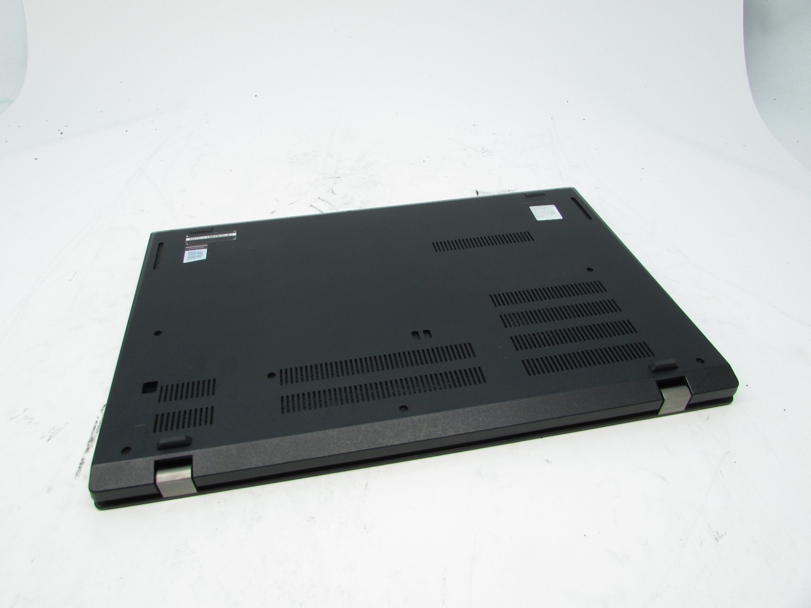 Lenovo ThinkPad L15 Gen 1 15.6″ i7-10510U 1.8GHz 16GB RAM 256GB SSD Win 11 No AC