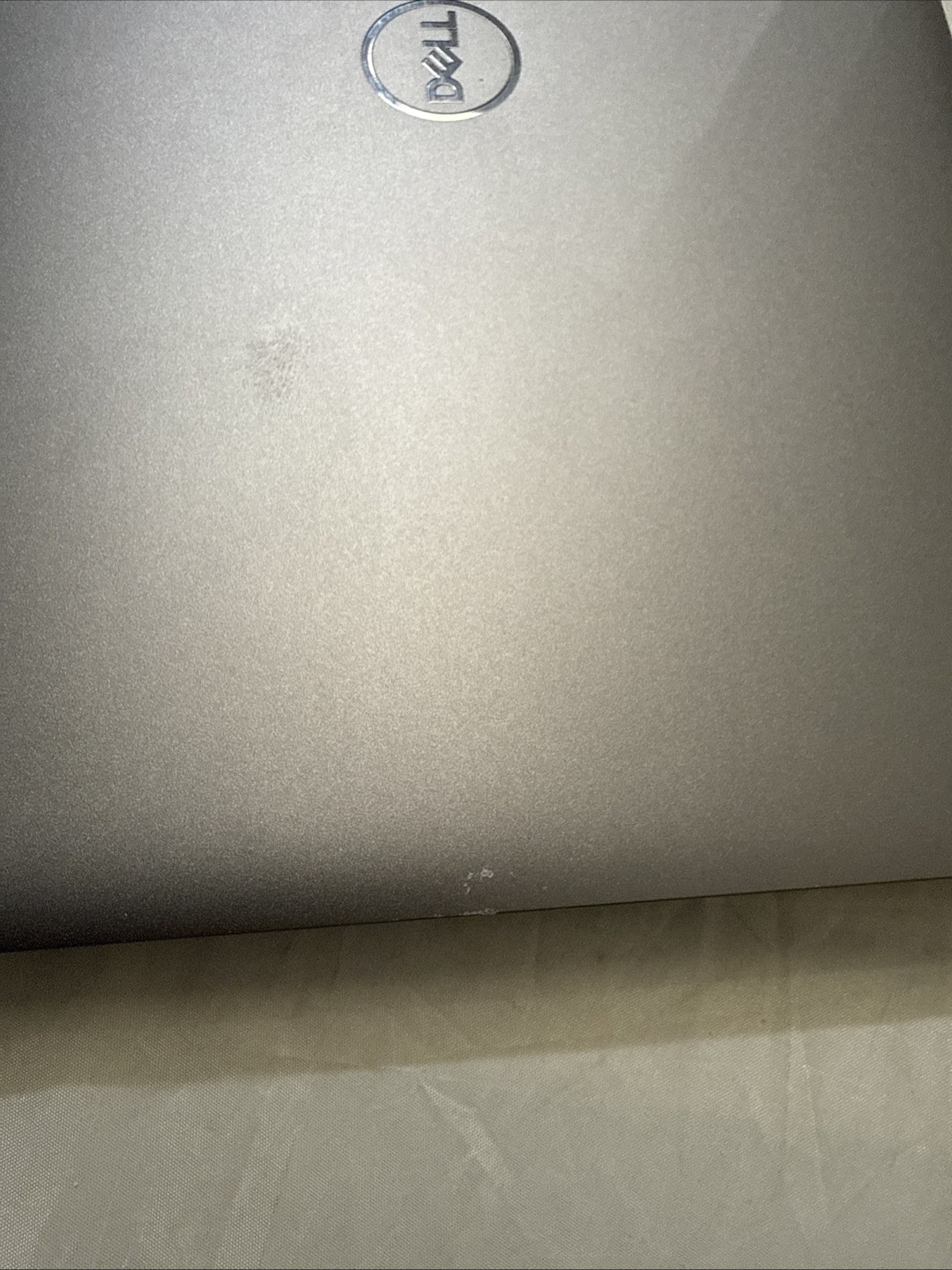 Dell Precision 5490 14 FHD+ 3.8 GHz Ultra 7 165H 64GB 500GB SSD RTX 1000 Ada