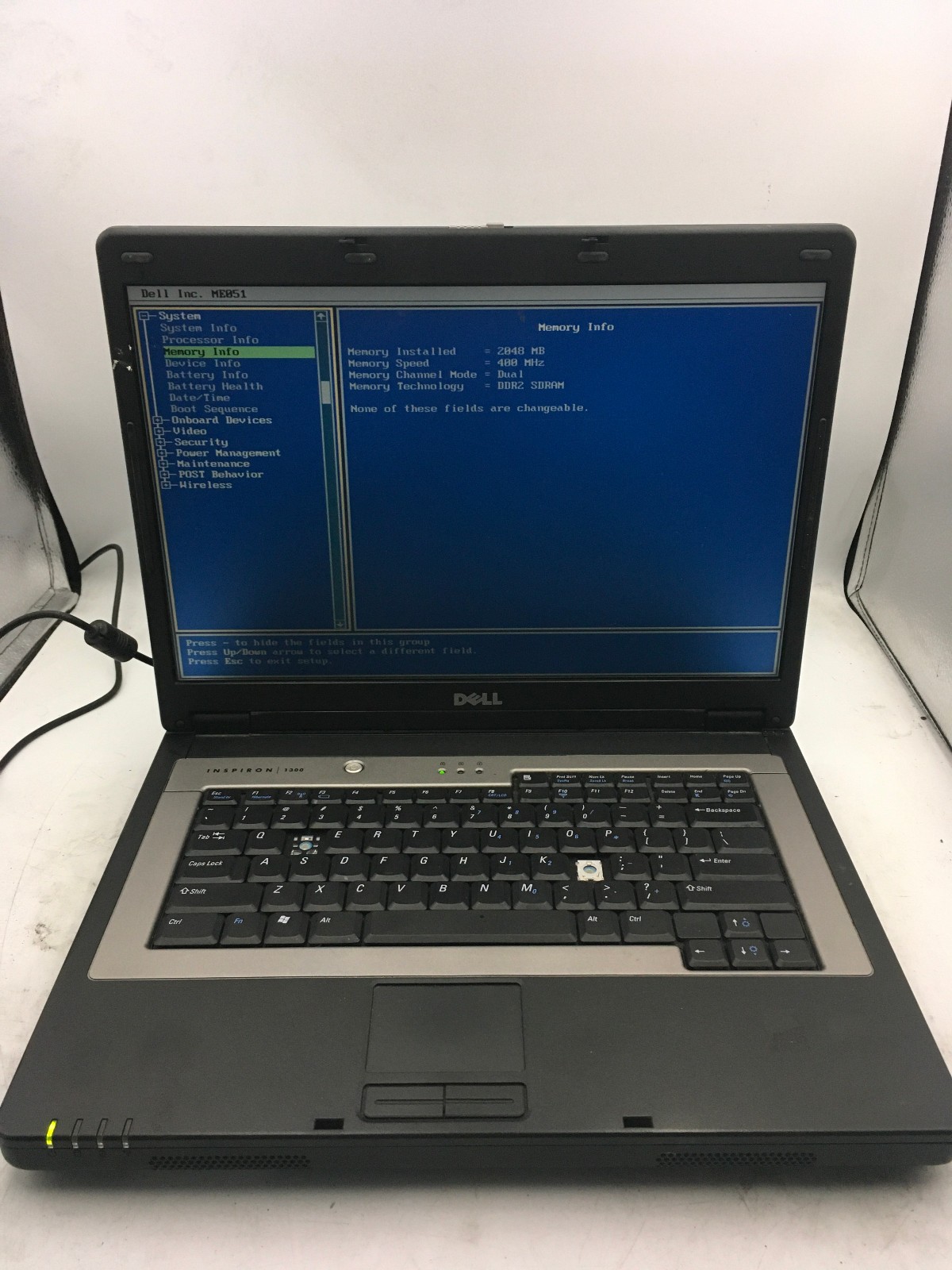 DELL INSPIRON 1300 – BOOTS TO BIOS – INTEL CELERON M – 2GB RAM – READ DESC – BB!