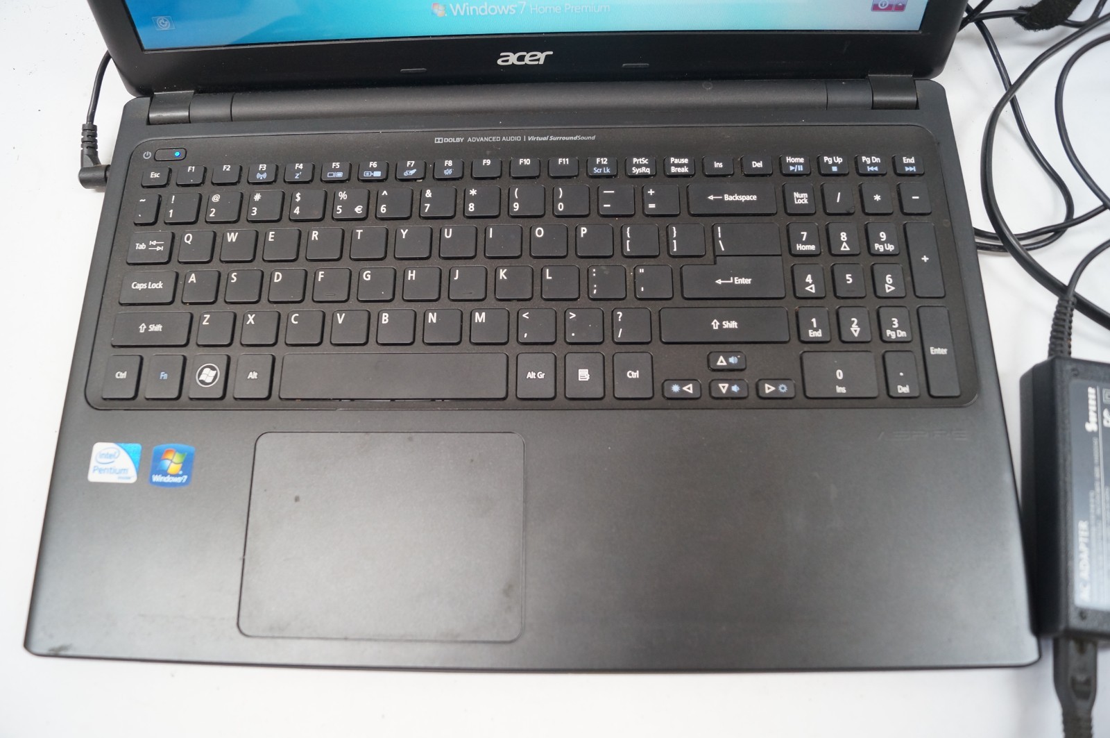 ACER V5-531 MS2361 Aspire Laptop 15.5″ Win7 1.3GHz w Power Cord WORKING PoR D152