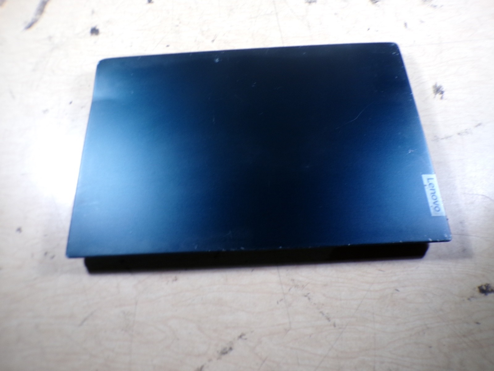 LENOVO IDEAPAD S340 AMD RYZEN 8GB RAM **BR0KEN HINGE/ HAS BODY DAMAGE/ UNTESTED