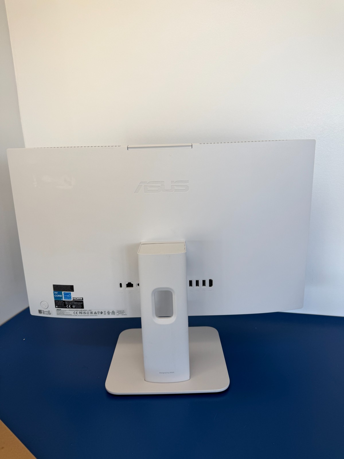 ASUS V400 AiO 24″ All-in-One PC Intel Core i3-1315U 16GB DDR5 512GB SSD V440VAK