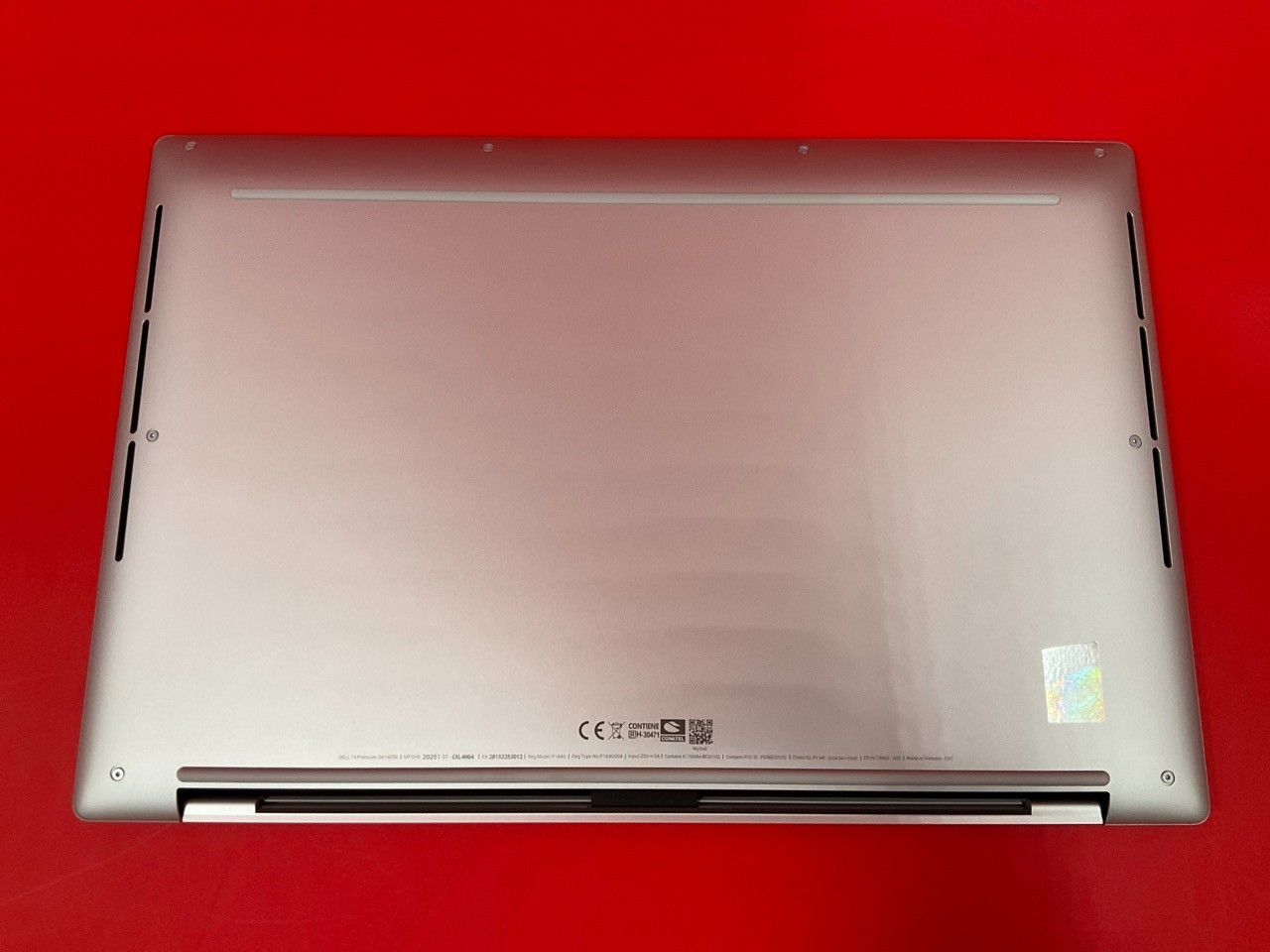 Dell 14 Premium Laptop U7-255H 16GB 1TB BT5.4 WiFi7 RTX4050 14.5OT W11P 4MMXY