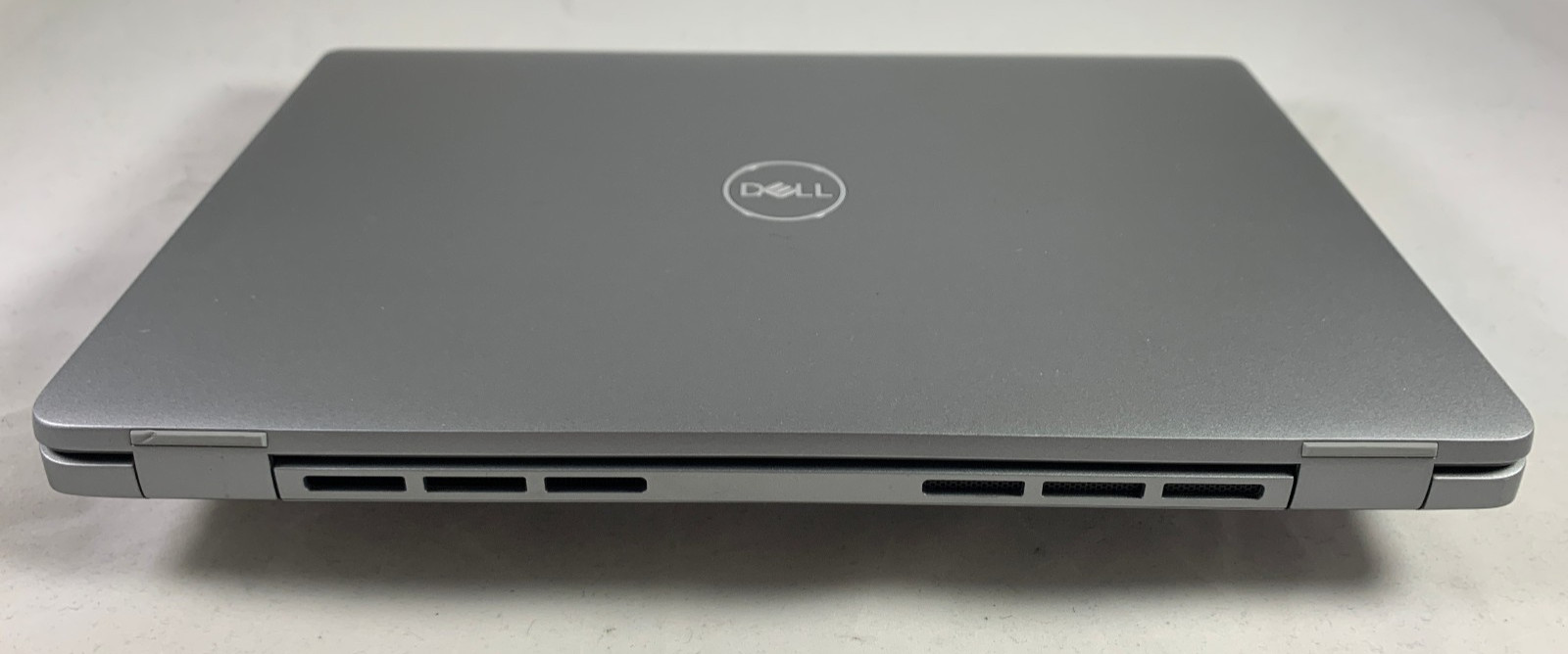 Dell Precision 3490 14″ FHD Ultra 7 155H – 16GB – 512 SSD 3.8 GHz – RTX 500 ada