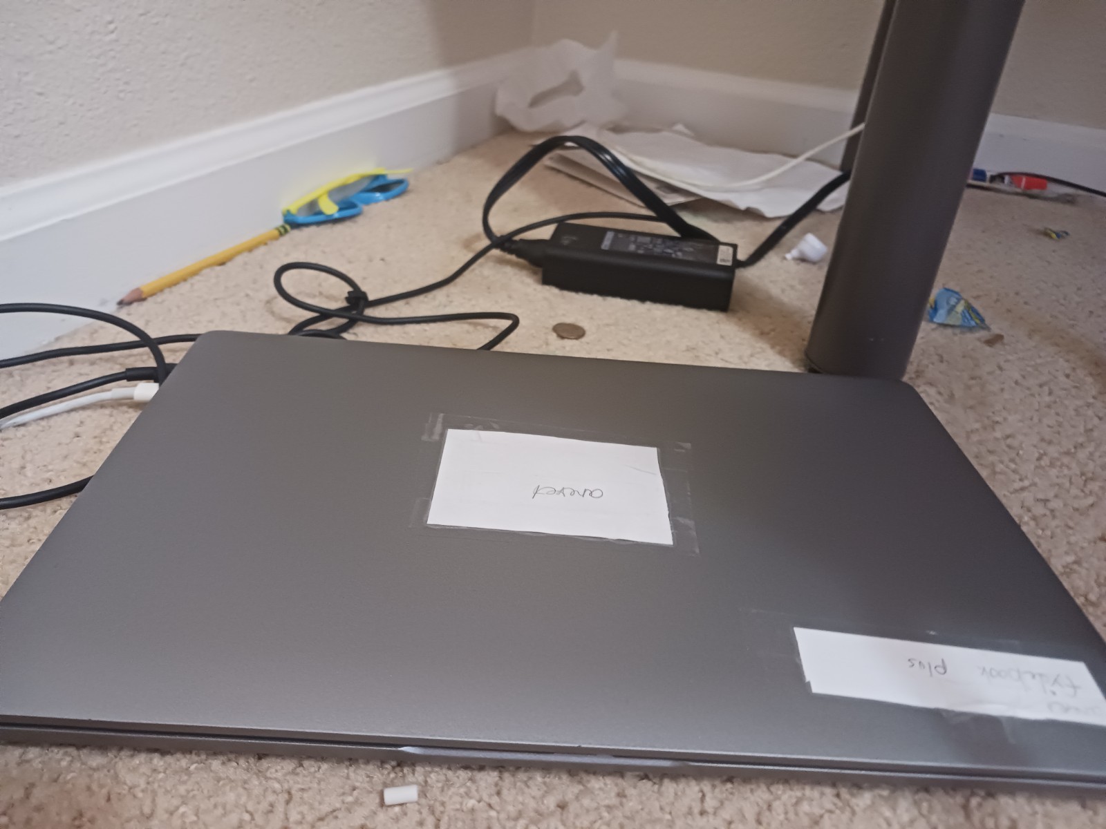 Dell Latitude 5420 14 in (256 GB SSD, Intel Core i7-11850H 11th Gen.,Color Grey
