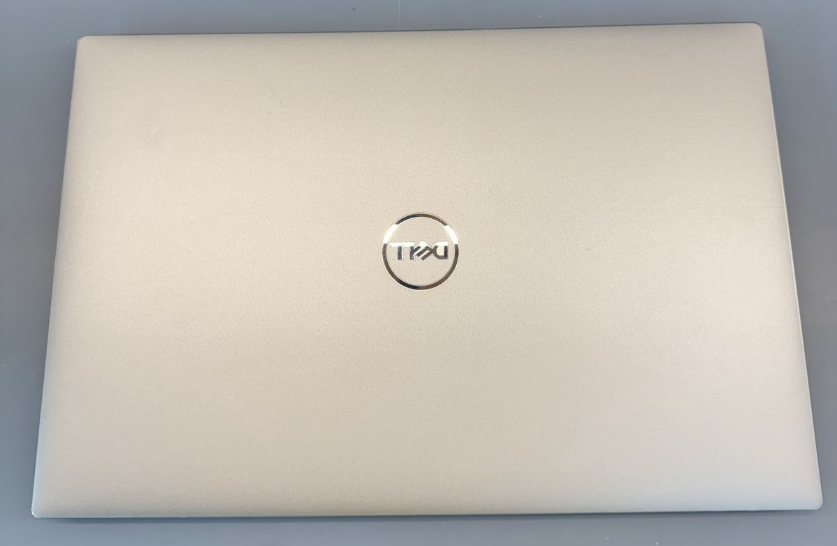 DELL PRECISION 5570 15″ I9-12900H 2TB SSD 32GB RAM WIN11 RTX A2000 8GB LAPTOP C