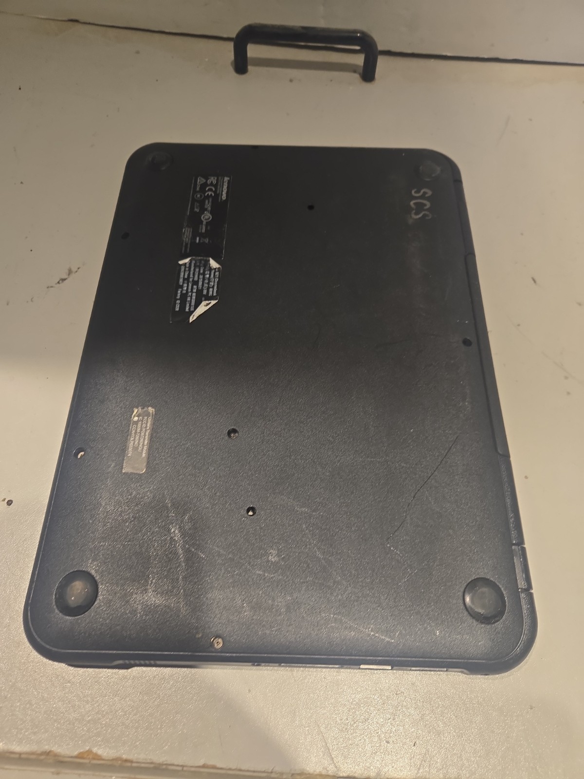Lenovo N21. 11.6″ Intel Celeron N2840 4GB RAM Chromebook.