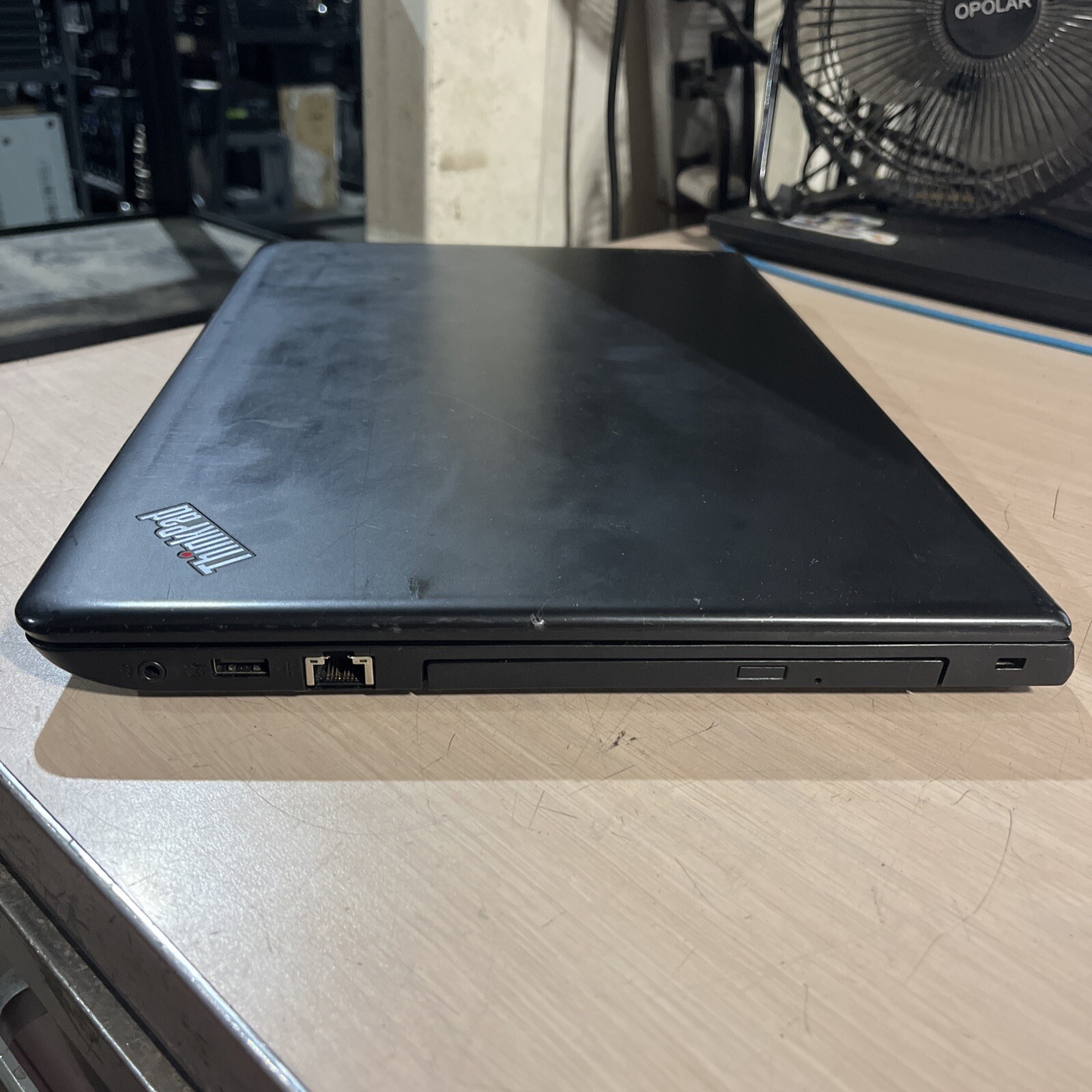 THINKPAD LENOVO E570 INTEL CORE I5 7TH GEN 8GB RAM NO HD ,