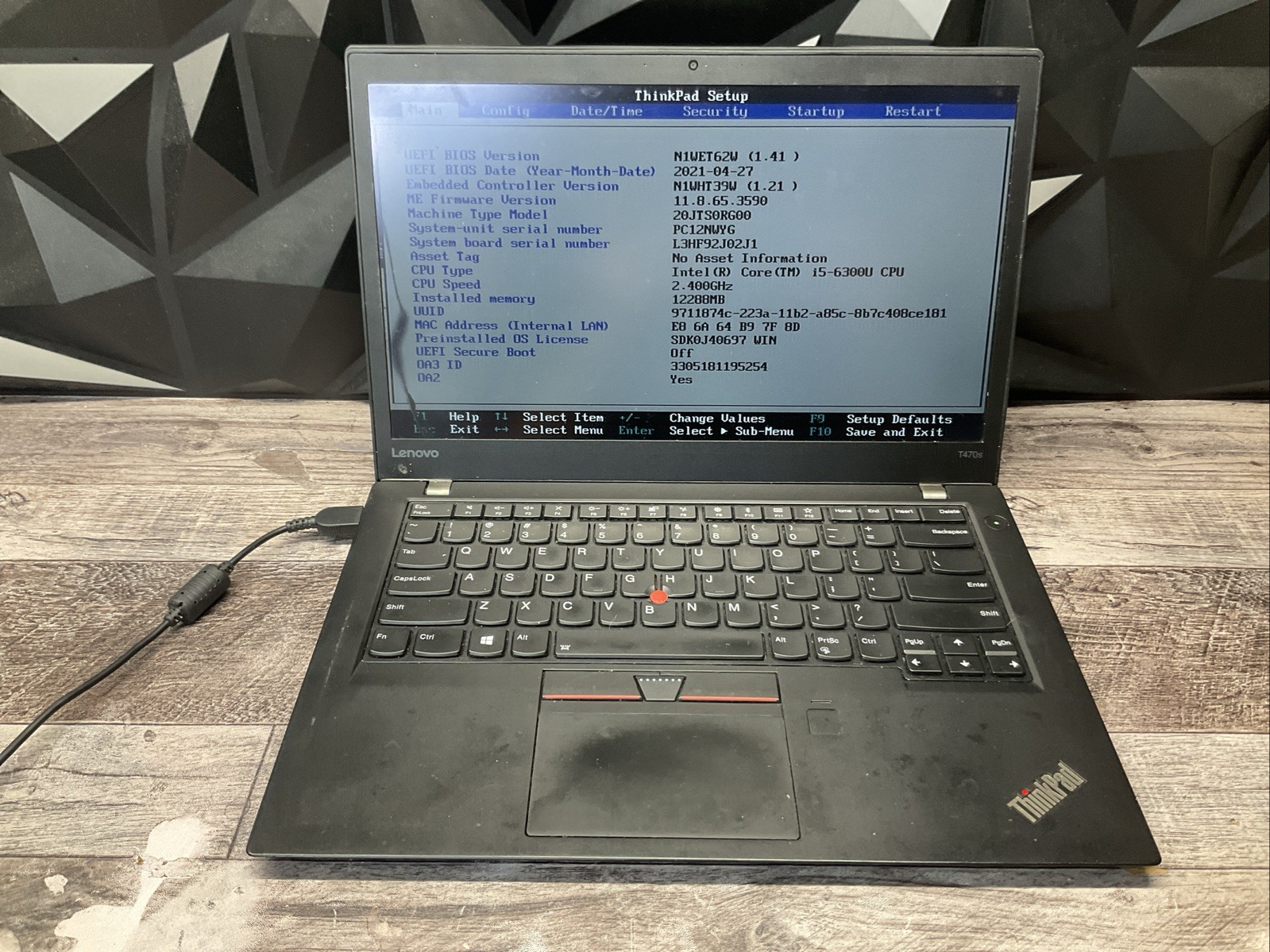 Lenovo ThinkPad T470s / Intel Core i5 6th Gen / BIOS Unlocked / M5