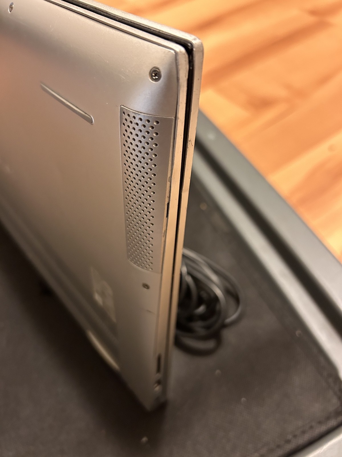 Dell Inspiron 7506 2-in-1 15.6″ Touch Laptop i7 2.8GHz 256GB SSD 16GB RAM read!