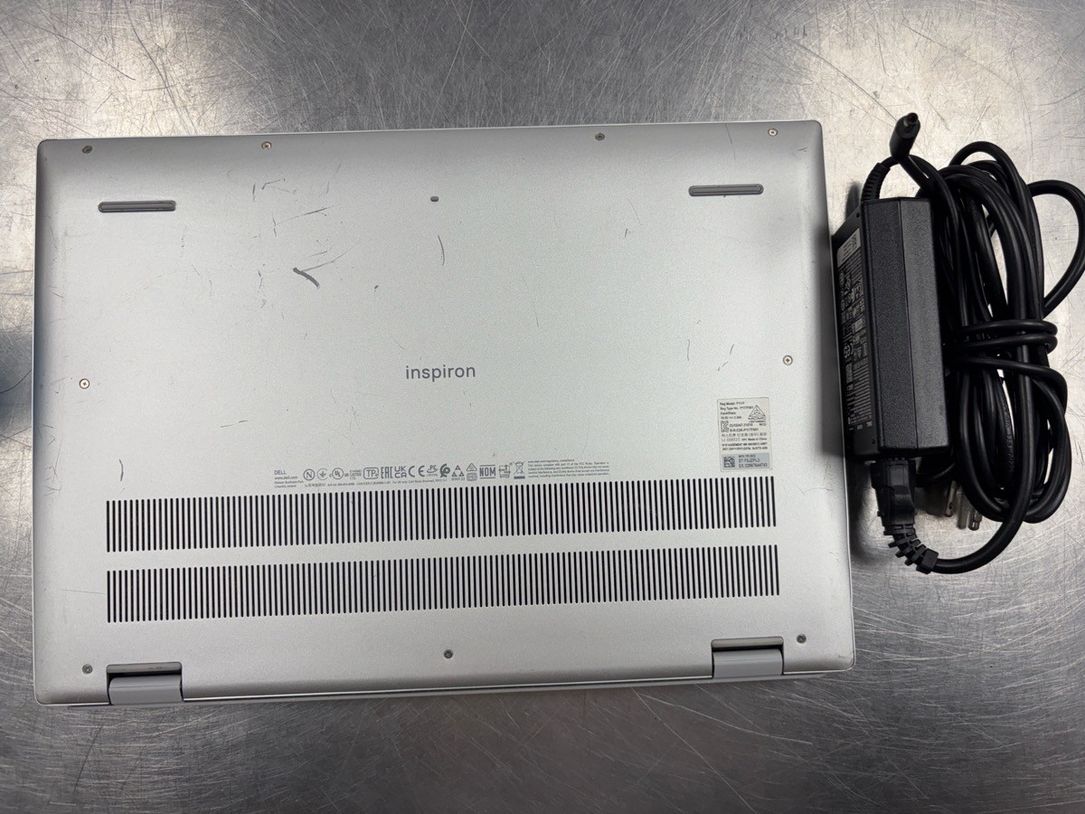 Used DELL Laptop COMPUTER Inspiron 16 5620 8GB RAM 512GB SSD 1.3Ghz (QUC027696)