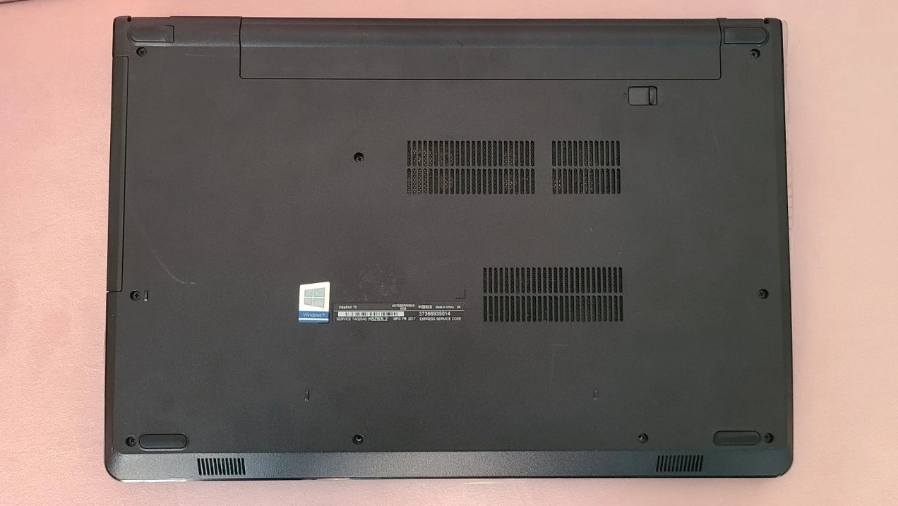 Dell Inspiron 15 3000 1TB HDD 4GB RAM AMD A6-9200 Radeon R4 – Windows10 PRO!
